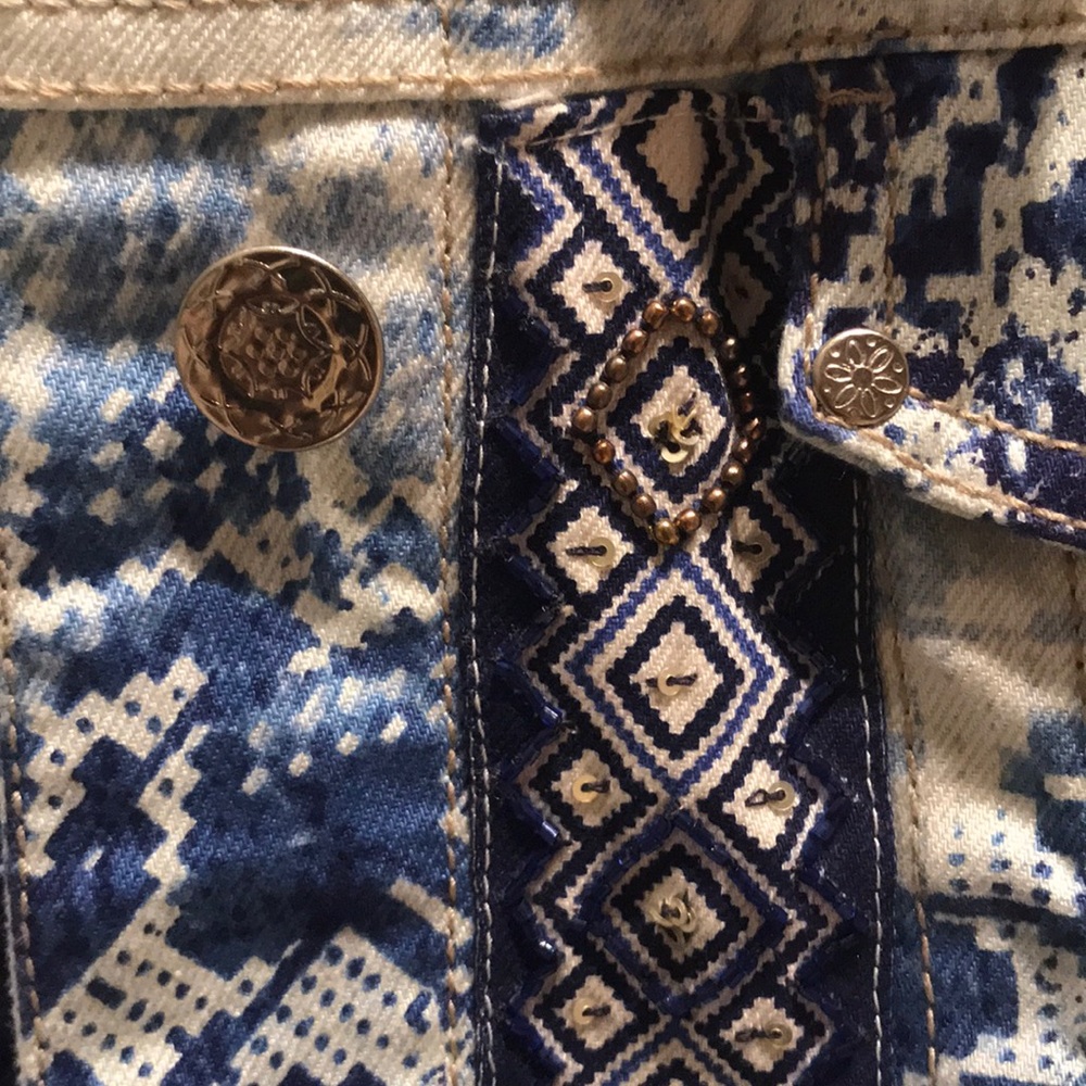 Jacket - Picture 4 of 6